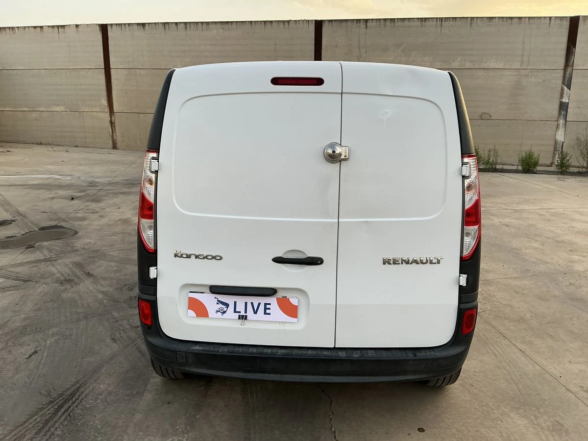 Renault Kangoo 1.5/БЕЗ ПЪРВОНАЧАЛНА - изображение 6