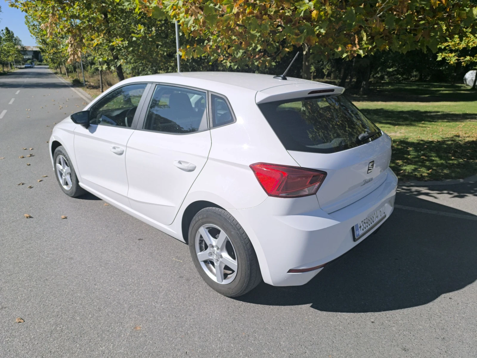 Seat Ibiza ПЪРВИ СОБСТВЕНИК - изображение 8