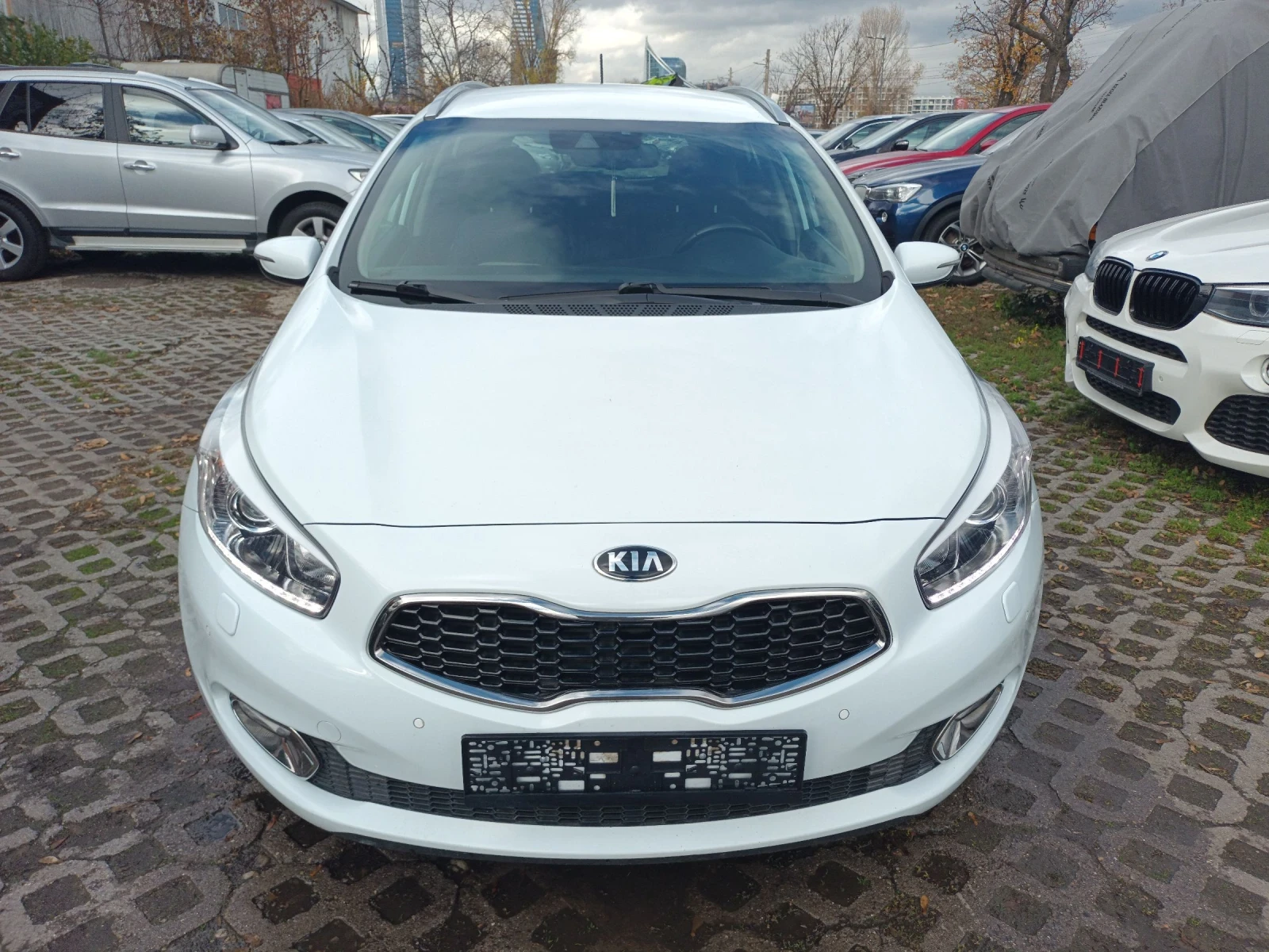 Kia Ceed 1.6i ������.���������, ����.������� ���� 14999�� | Mobile.bg � ����������� 1