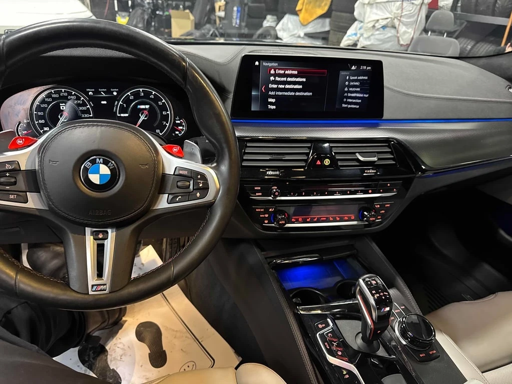 BMW M5 * Sedan * CARFAX * ���� �� �� | Mobile.bg � ����������� 9