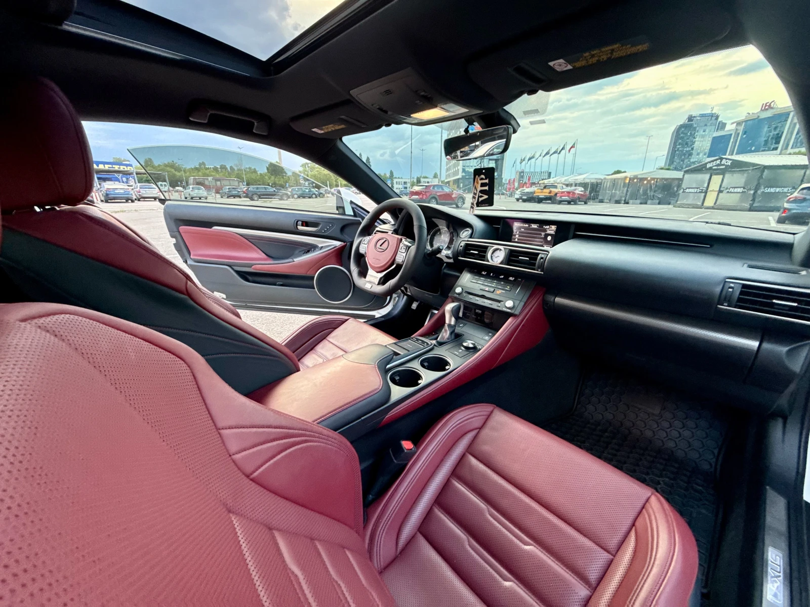 Lexus RC 350 F-Sport AWD, снимка 13 - Автомобили и джипове - 54836636