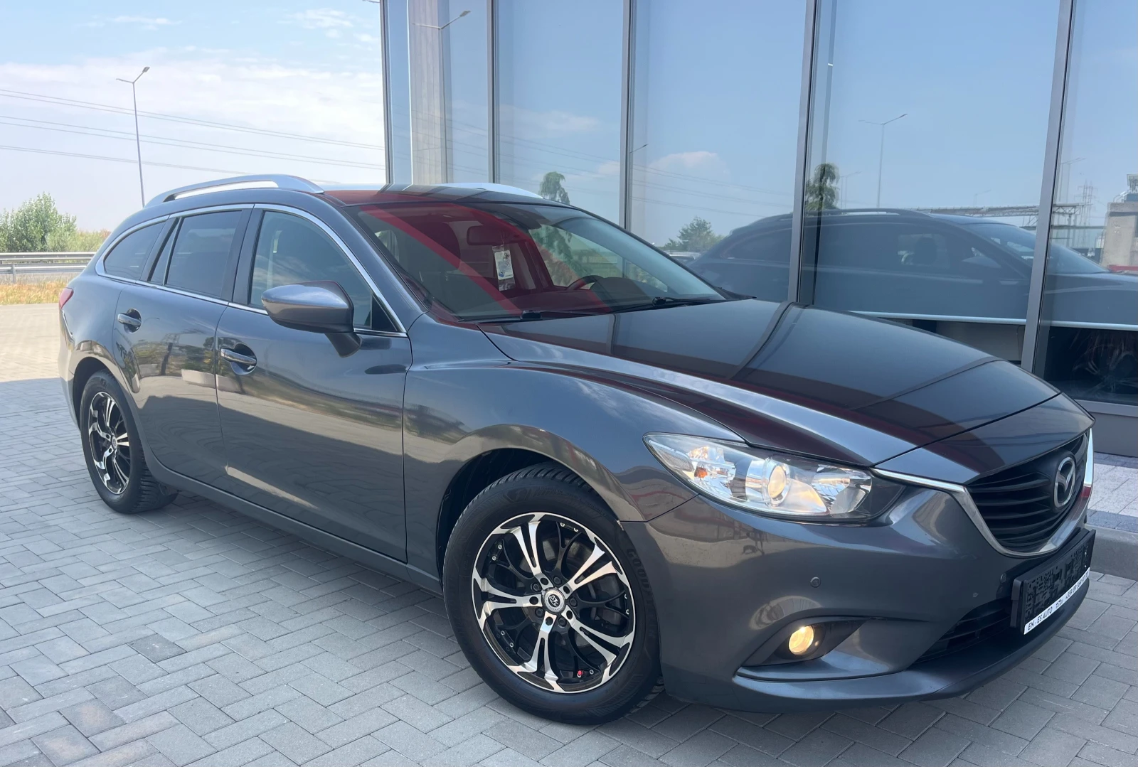Mazda 6 2.2 Skyactive, снимка 3 - Автомобили и джипове - 55339403