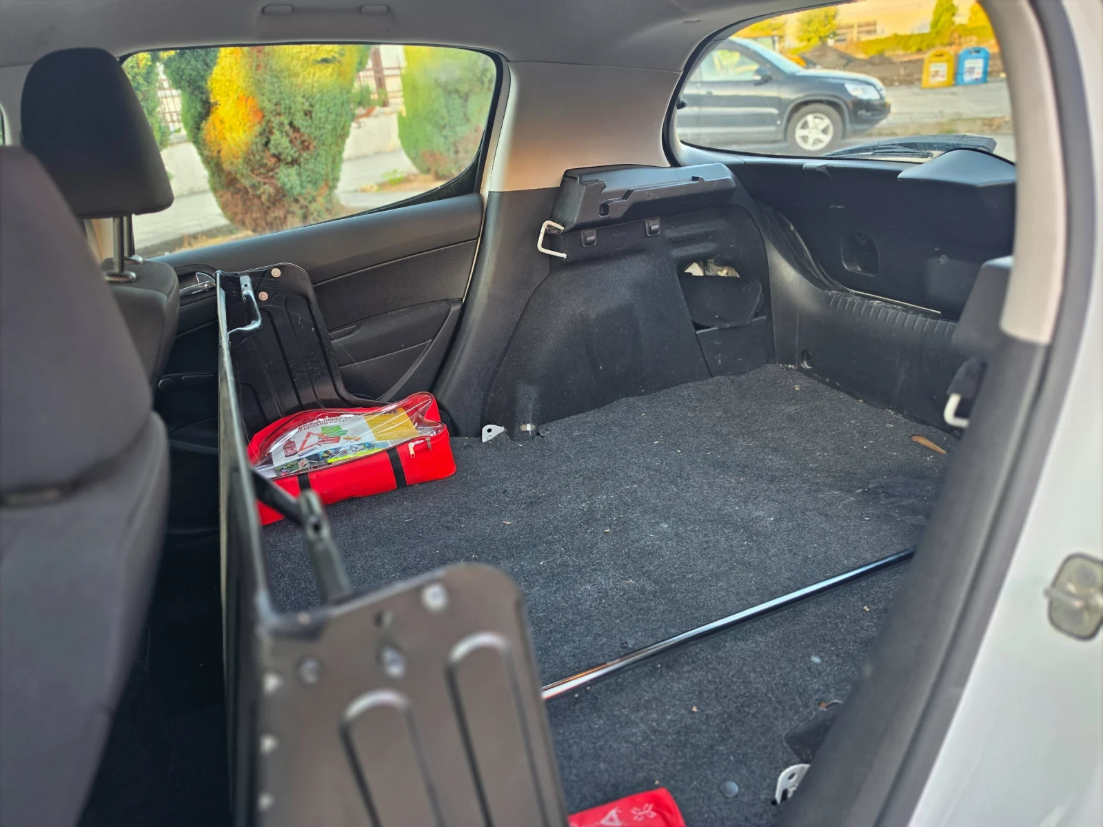 Peugeot 308 1.6HDI 92hp * N1 ������� * �������� * ���� 5 *  | Mobile.bg � ����������� 13