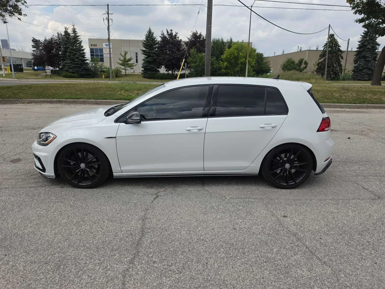 VW Golf 7.5 R DSG  CARFAX, снимка 2 - Автомобили и джипове - 55584753