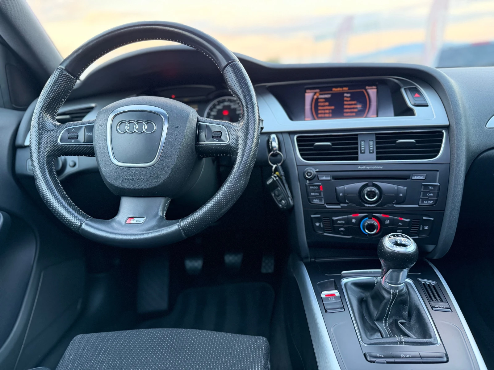 Audi A4 * ИТАЛИЯ* 3 X S-LINE* LED* 209 ХИЛЯДИ* , снимка 13 - Автомобили и джипове - 56092063