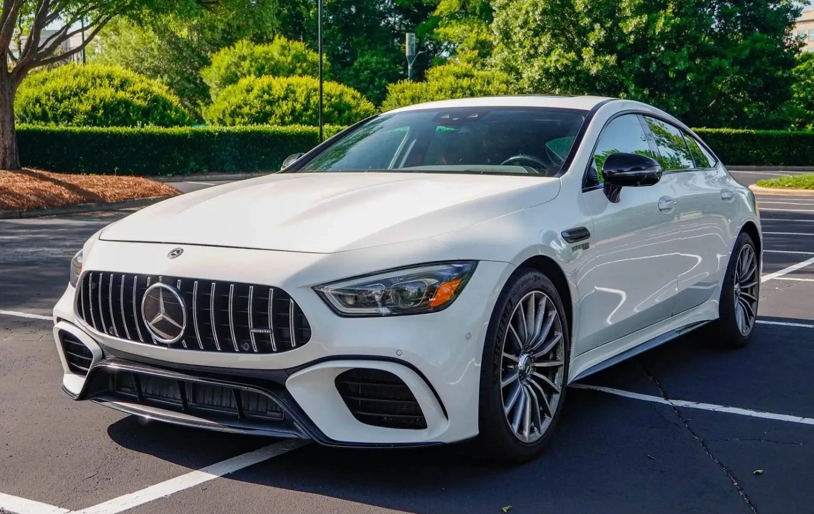 Mercedes-Benz AMG GT 63 S Цена до България & АвтоКредит