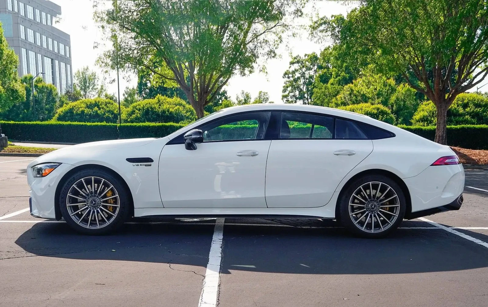 Mercedes-Benz AMG GT 63 S Цена до България & АвтоКредит, снимка 4 - Автомобили и джипове - 56119599