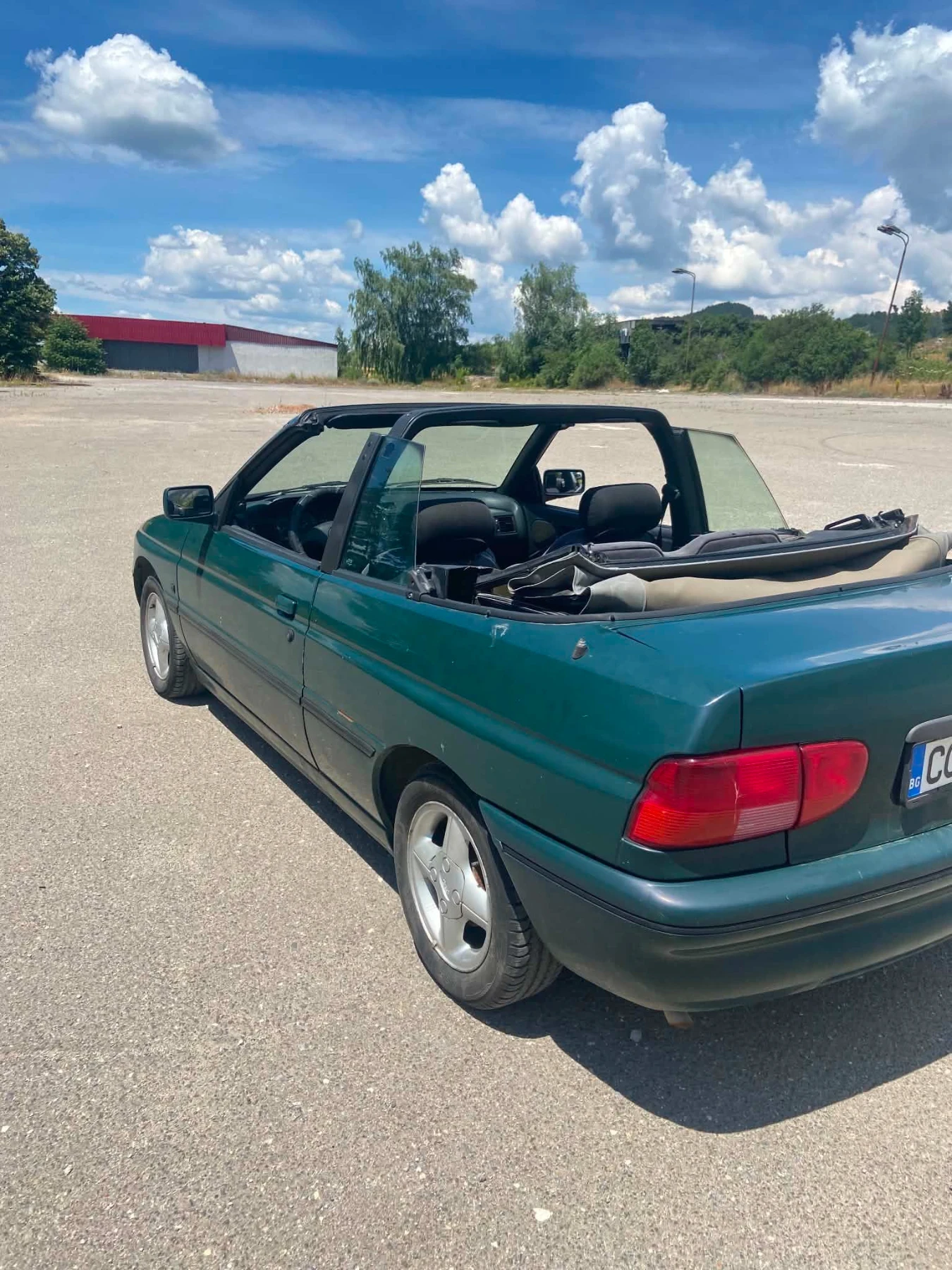 Ford Escort, снимка 2 - Автомобили и джипове - 56154563