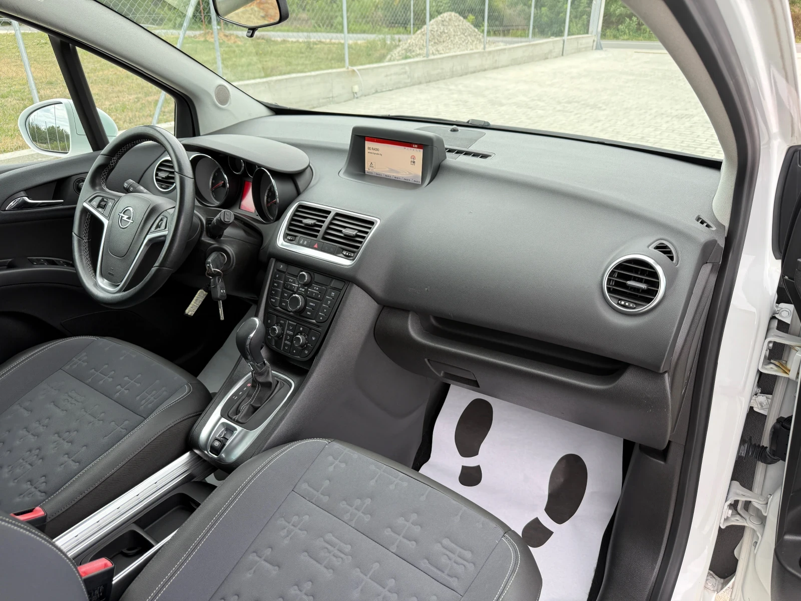 Opel Meriva 1.4 I AUTOMAT NAVI, снимка 13 - Автомобили и джипове - 56199927