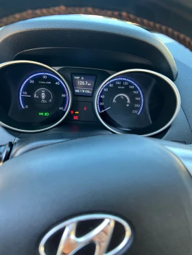 Hyundai IX35, снимка 10