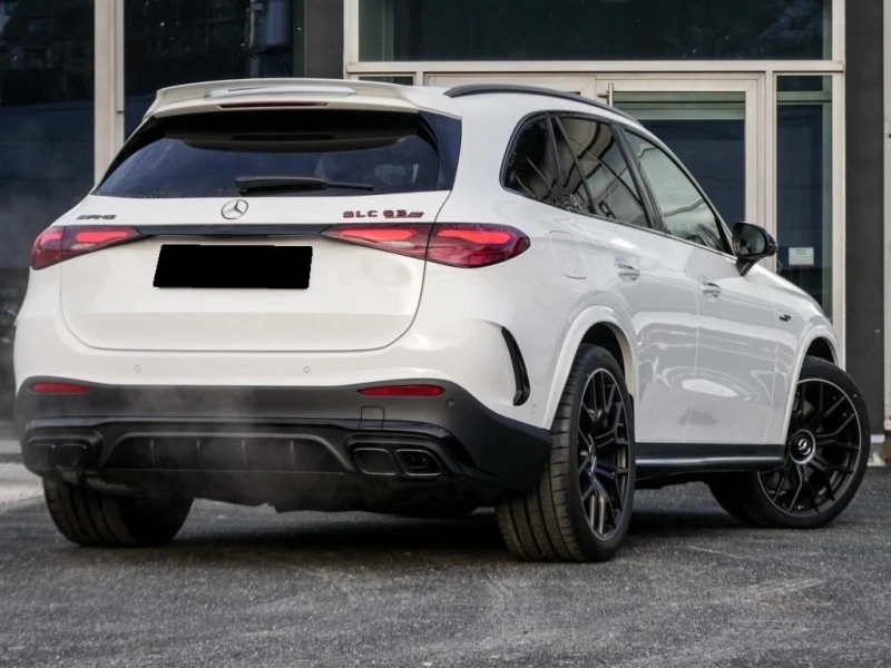 Mercedes-Benz GLC 63 AMG 63S* E PERFORMANCE* PANO* DIGITAL* AERO* , снимка 2 - Автомобили и джипове - 45333603