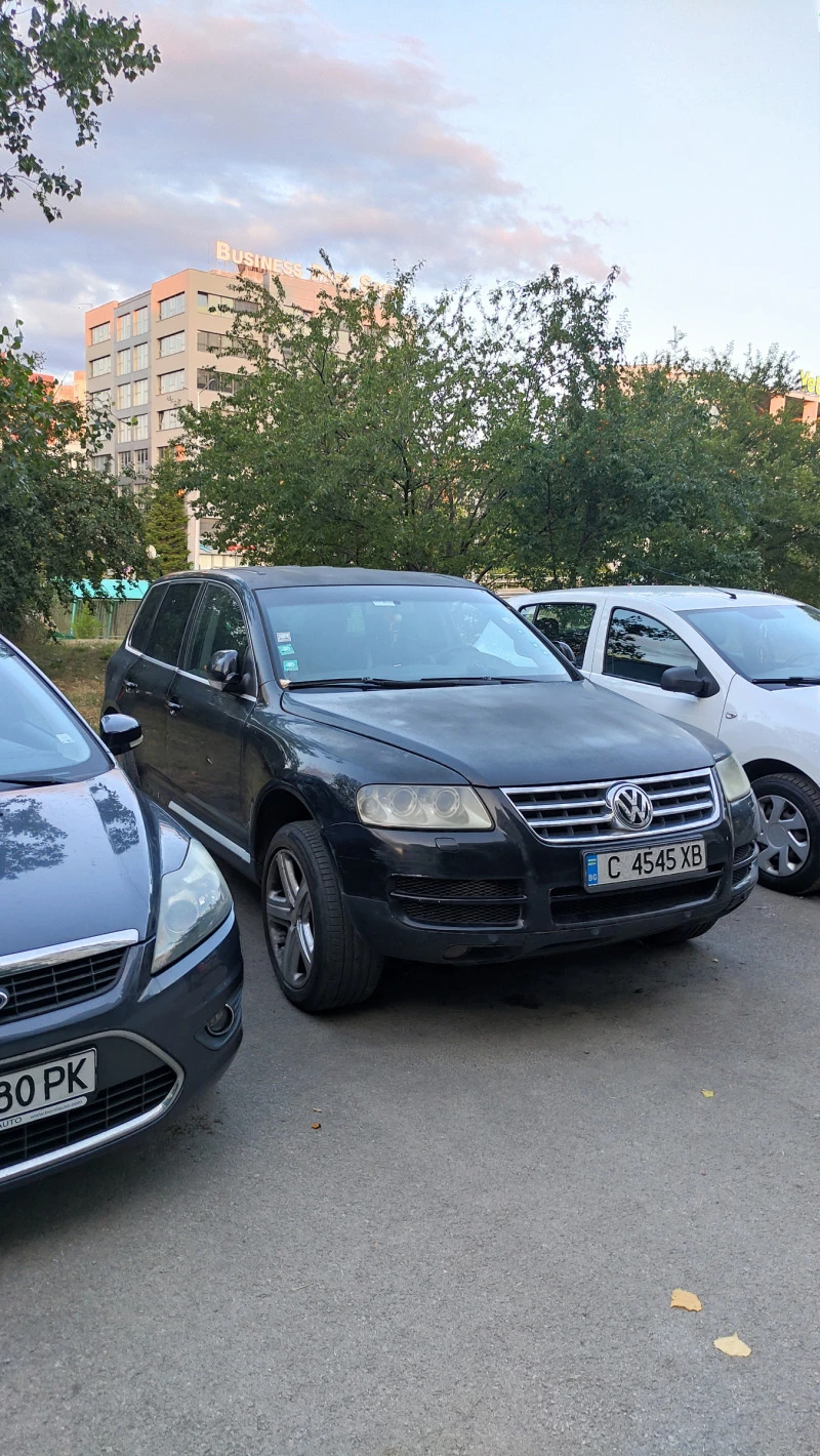 VW Touareg, снимка 1 - Автомобили и джипове - 47710016