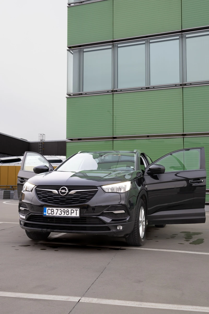 Opel Grandland X, снимка 6 - Автомобили и джипове - 48547140