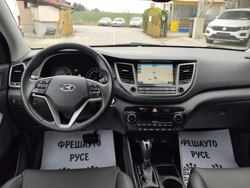 Hyundai Tucson 1.7CRDI Navi Камера Кожа, снимка 8 - Автомобили и джипове - 49526058