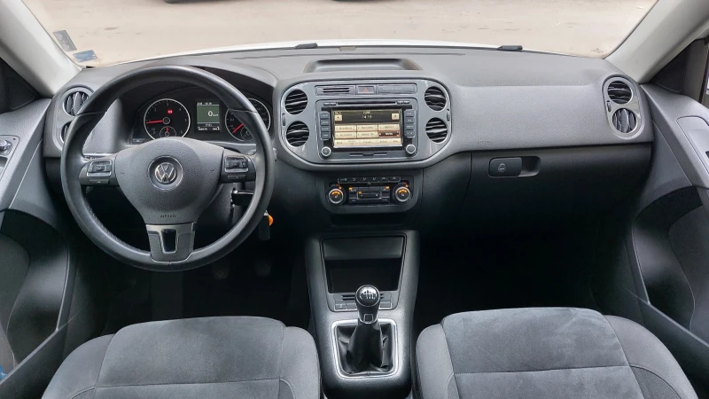 VW Tiguan 170к.с. 4?4, снимка 9 - Автомобили и джипове - 51346078