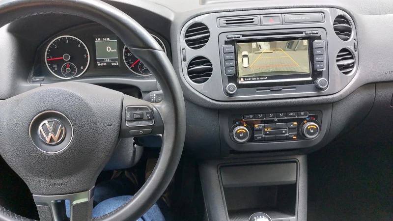 VW Tiguan 170к.с. 4?4, снимка 10 - Автомобили и джипове - 51346078
