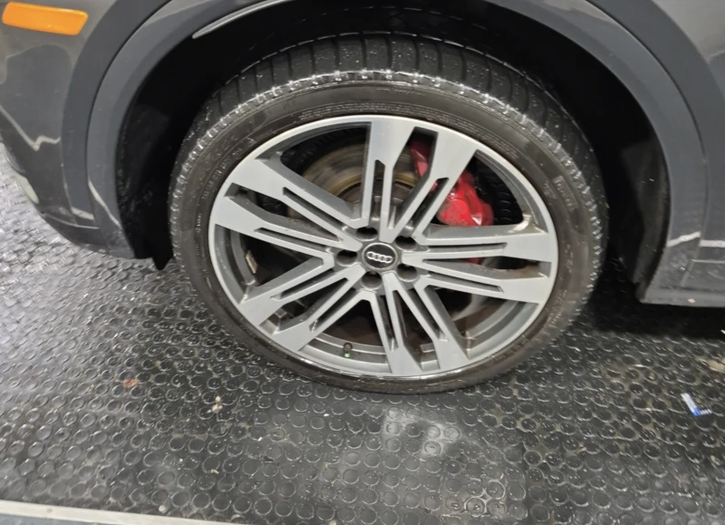 Audi SQ5 АВТОКРЕДИТ, снимка 10 - Автомобили и джипове - 52816344