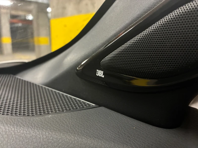 Toyota C-HR Classy от БГ реални 49 000 км, снимка 6 - Автомобили и джипове - 52857199