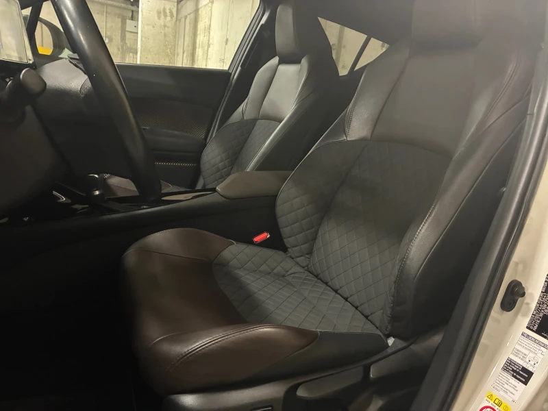 Toyota C-HR Classy от БГ реални 49 000 км, снимка 8 - Автомобили и джипове - 52857199