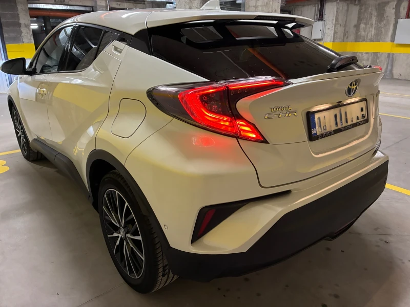 Toyota C-HR Classy от БГ реални 49 000 км, снимка 3 - Автомобили и джипове - 52857199