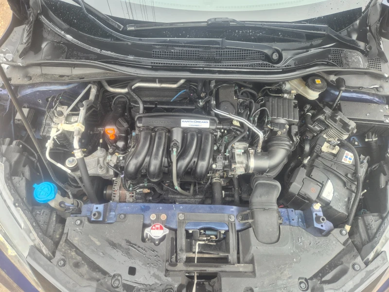 Honda Hr-v Executive, снимка 5 - Автомобили и джипове - 53211557