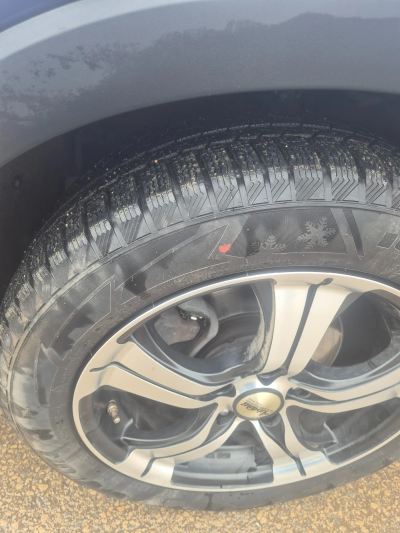 Honda Hr-v Executive, снимка 6 - Автомобили и джипове - 53211557