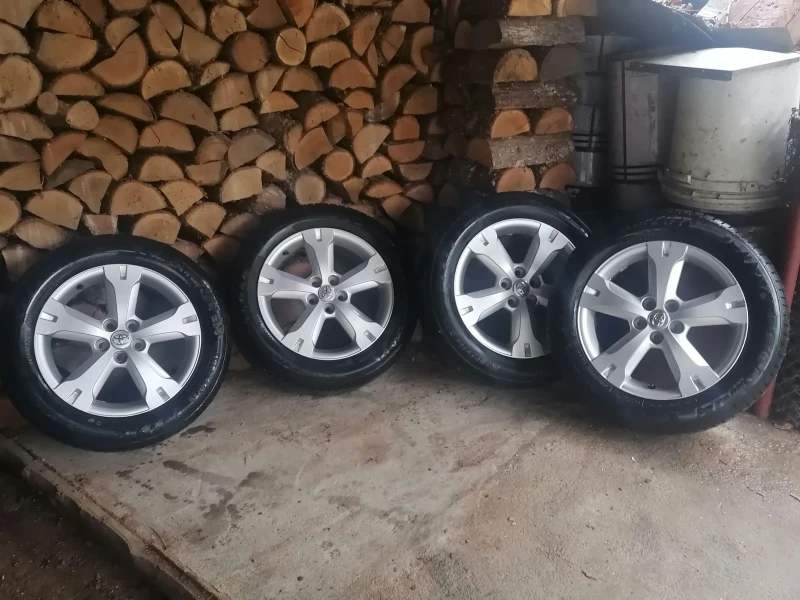 Toyota Urban Cruiser, снимка 12 - Автомобили и джипове - 53488520