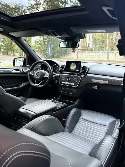 Mercedes-Benz GLE 350d 4Matic AMG Line, снимка 6 - Автомобили и джипове - 52705408