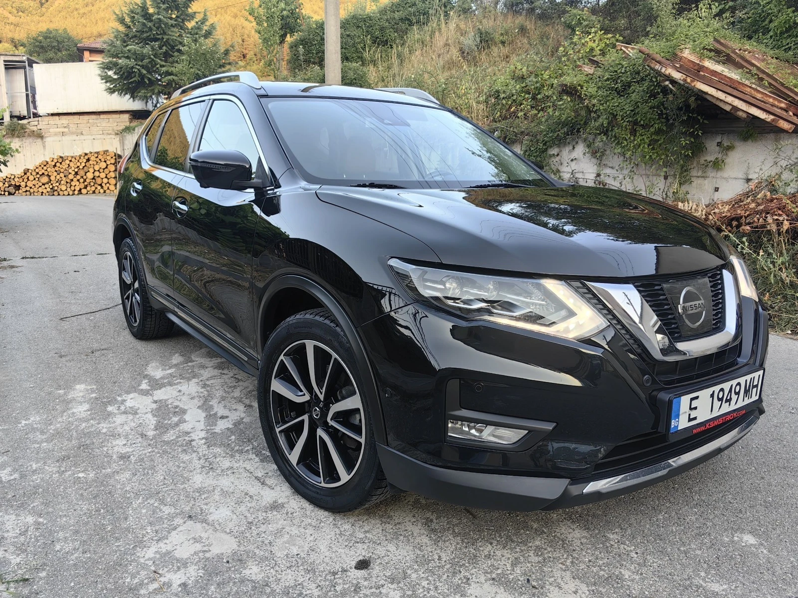 Nissan X-trail TEKNA от първи собственик - изображение 2