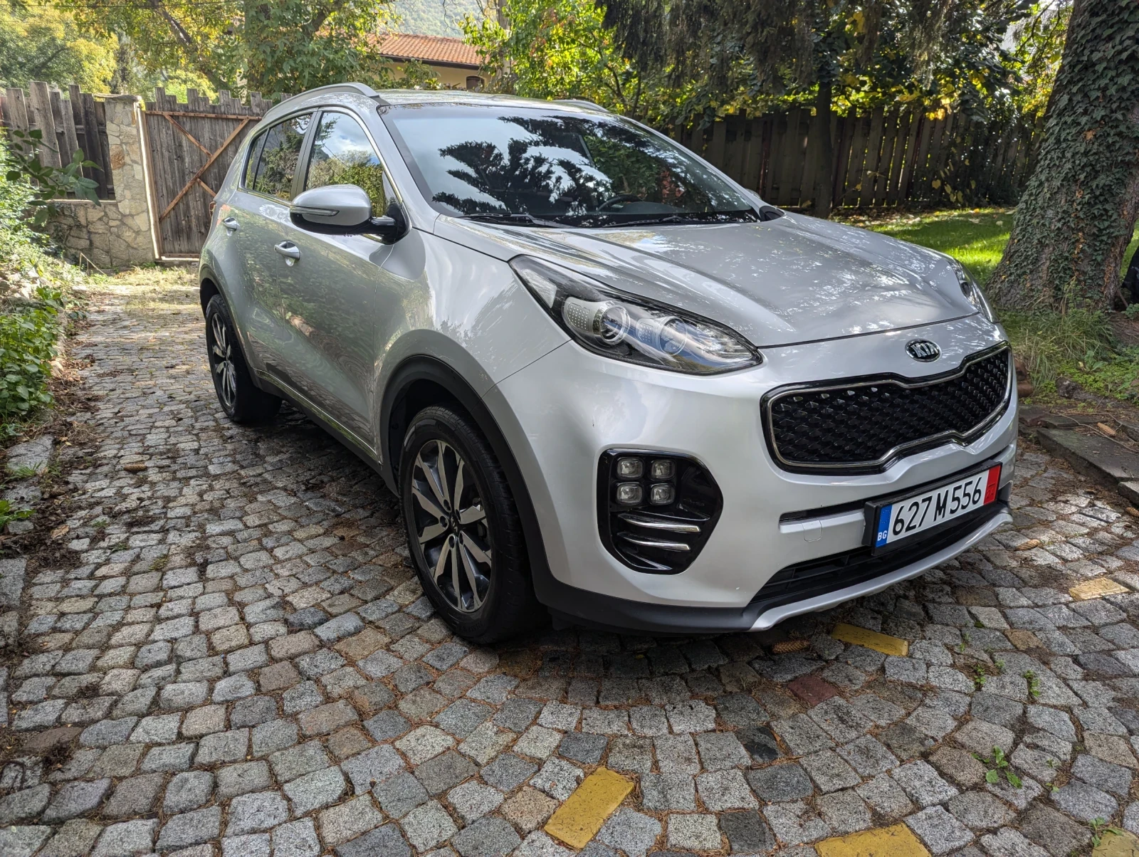 Kia Sportage 1.7crdi 141k automat - изображение 2