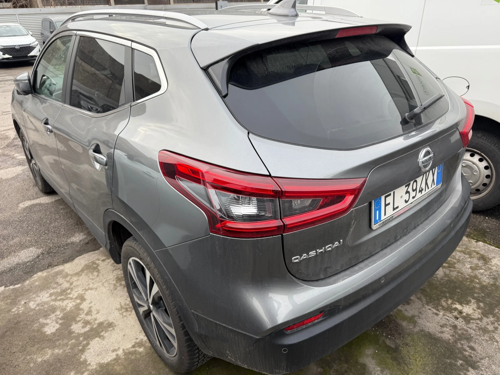 Nissan Qashqai 1.6DCI  2WD TEKNA - изображение 5