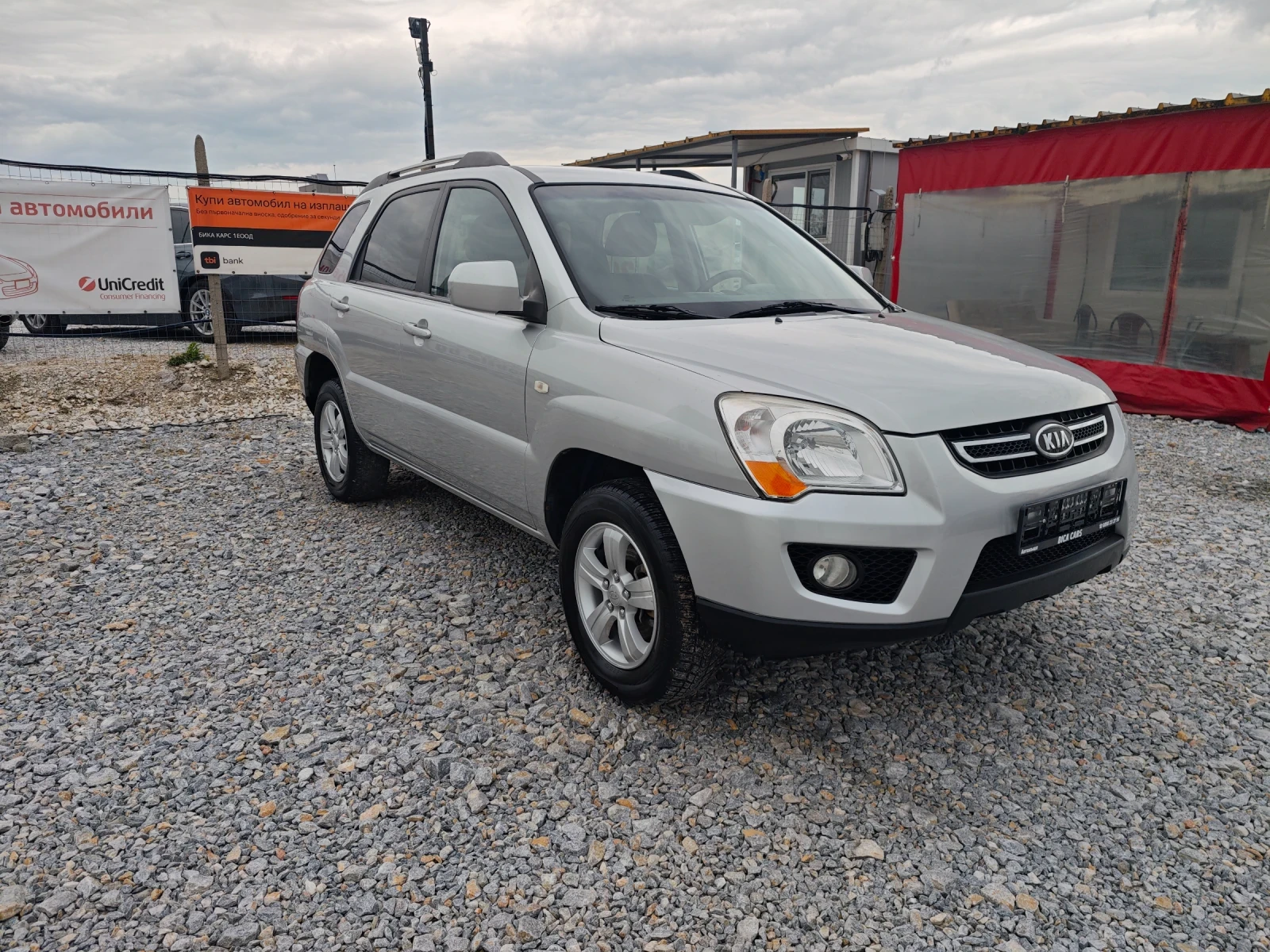 Kia Sportage 2.0i GAZ 4x4 - изображение 3