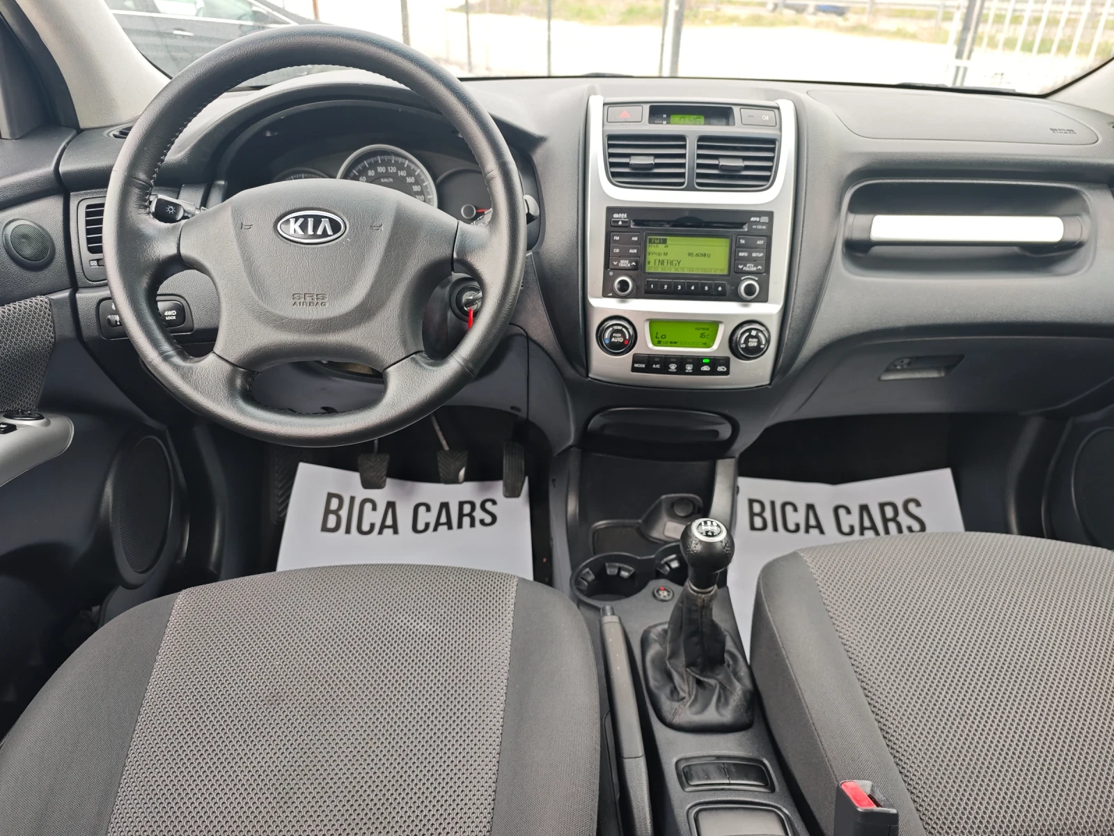 Kia Sportage 2.0i GAZ 4x4 - изображение 9