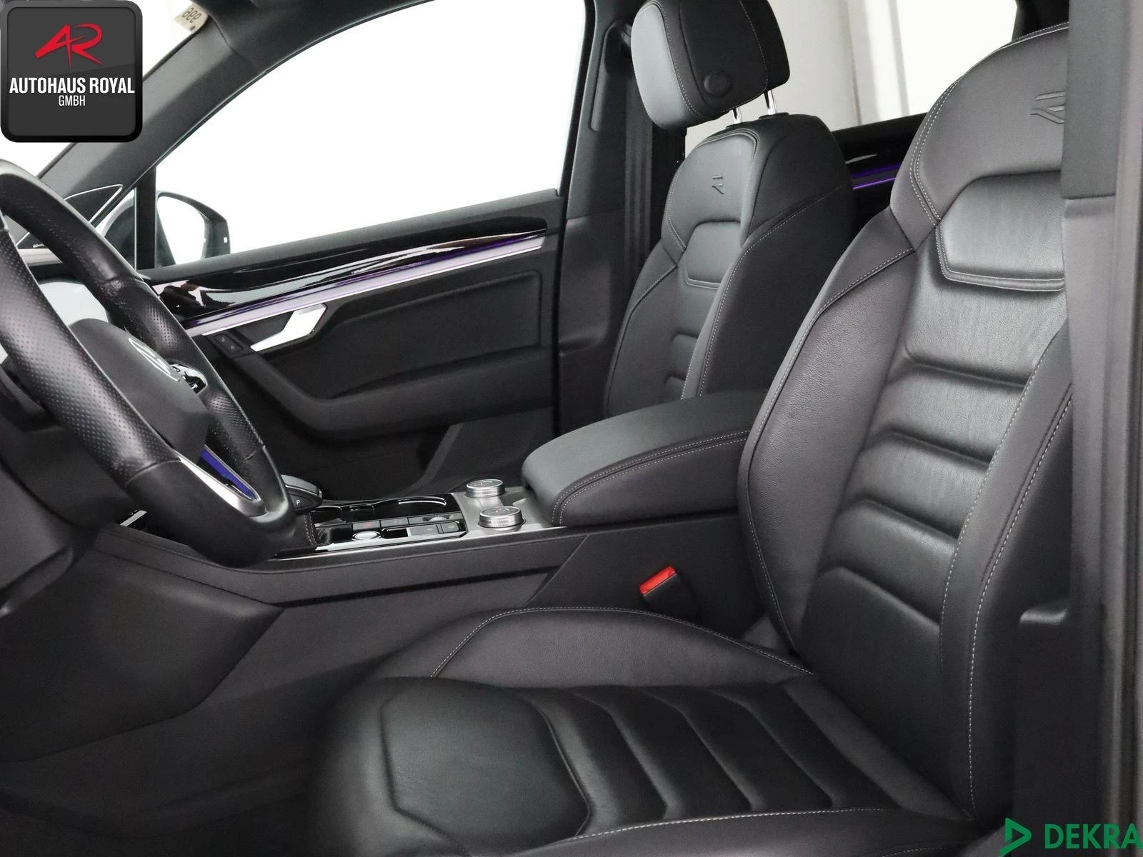 VW Touareg 3.0 R - line - изображение 5