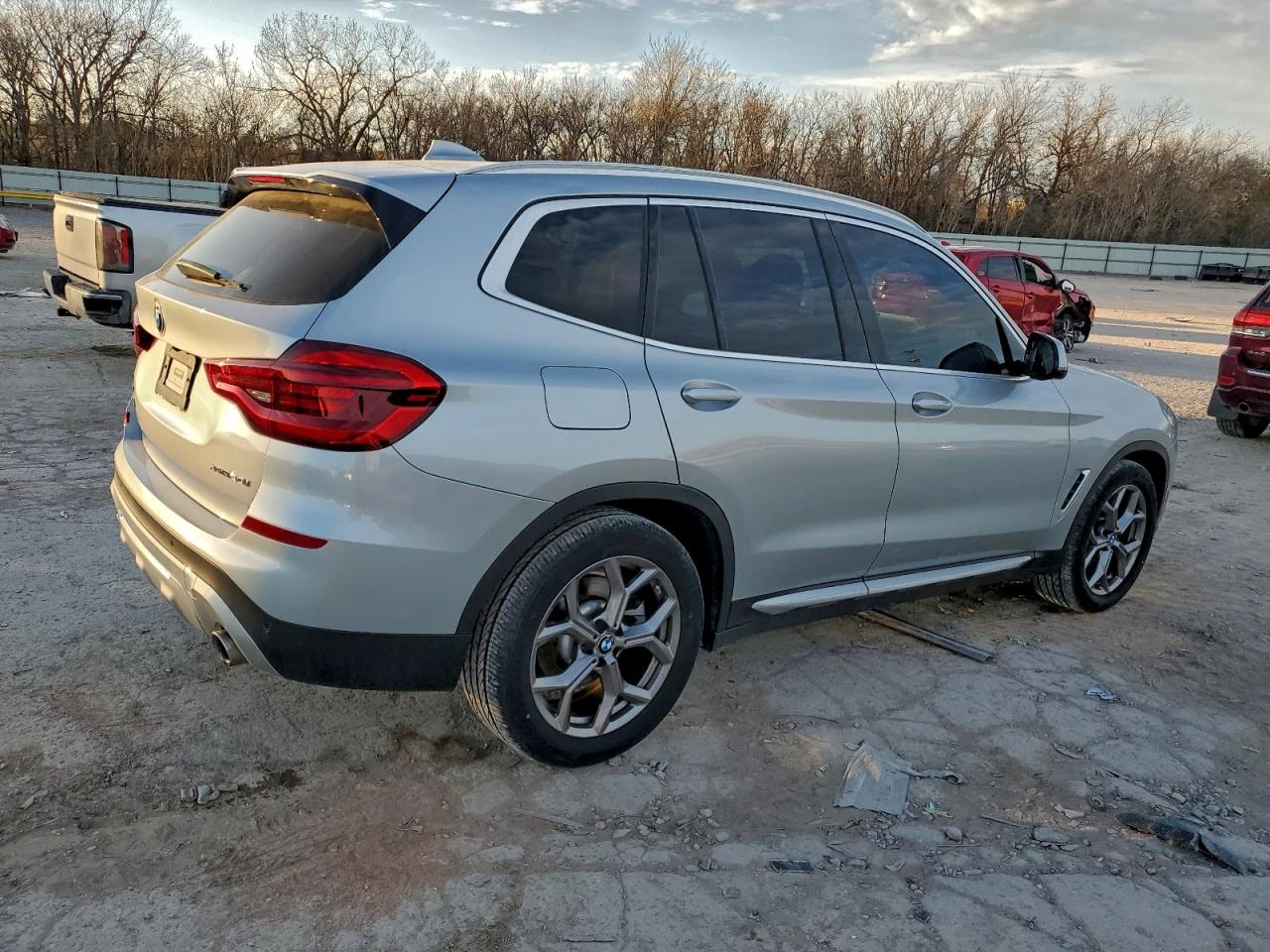 BMW X3 XDRIVE* �������* HEAD-UP* AMBIENT* HI-FI | Mobile.bg � ����������� 3