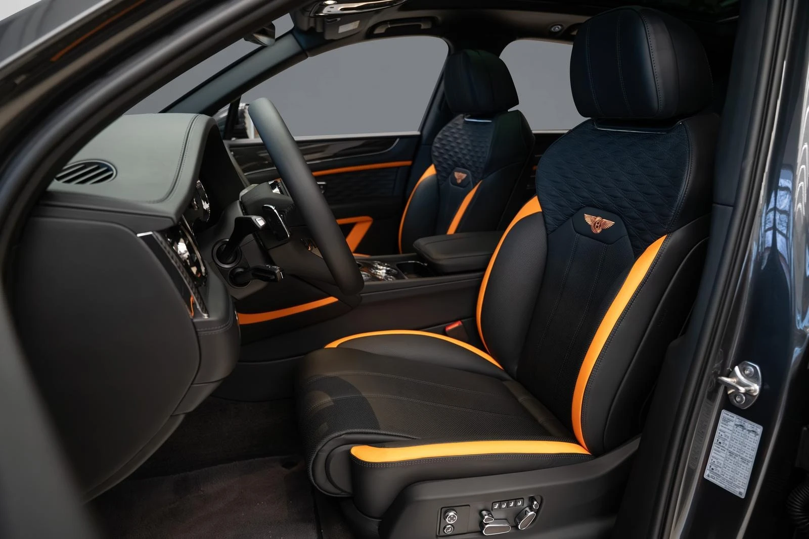 Bentley Bentayga SPEED/NEW MODEL/CERAMIC/NAIM/CARBON/PANO/ | Mobile.bg � ����������� 9