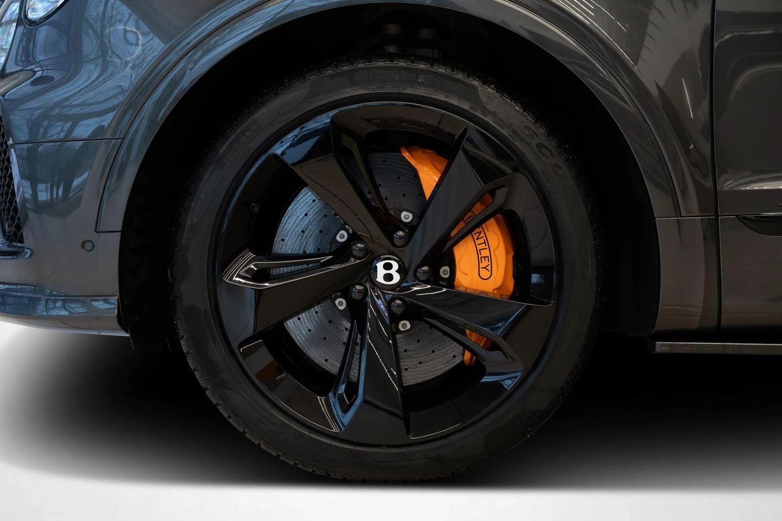 Bentley Bentayga SPEED/NEW MODEL/CERAMIC/NAIM/CARBON/PANO/ | Mobile.bg � ����������� 3