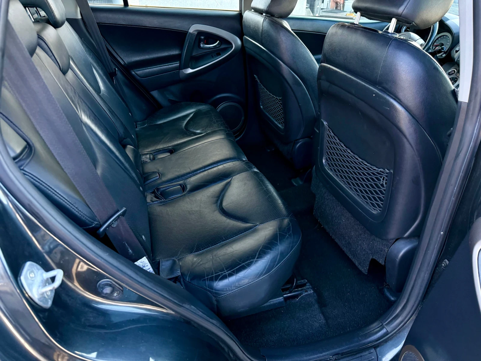 Toyota Rav4 2.0i-4x4-����-KEYLESS-������ ��.-������ | Mobile.bg � ����������� 13