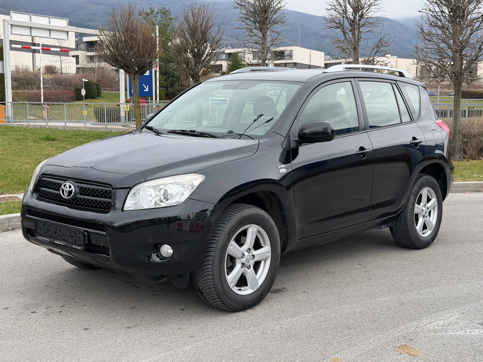 Toyota Rav4 D-4D-4x4-NAVI-6�� | Mobile.bg � ����������� 2