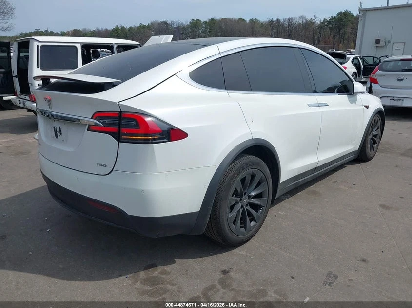 Tesla Model X 75D AWD, снимка 4 - Автомобили и джипове - 54310803