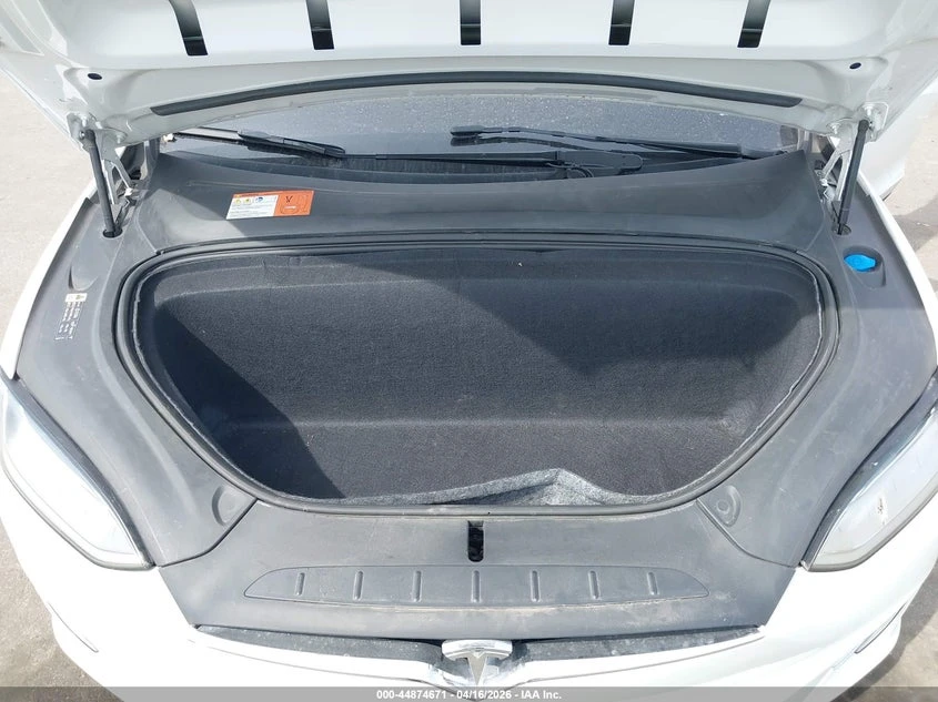 Tesla Model X 75D AWD, снимка 10 - Автомобили и джипове - 54310803