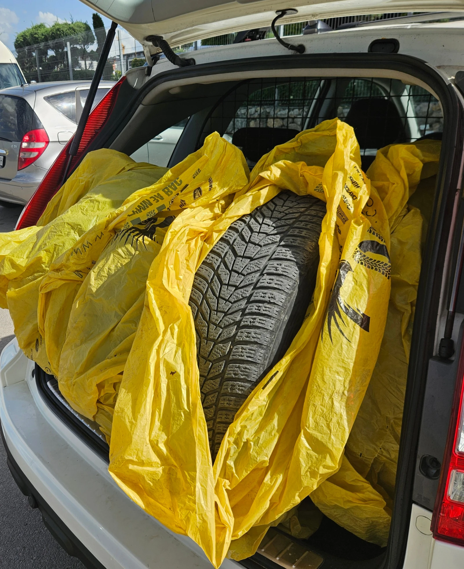 Honda Cr-v 2.2 Premium Navi, снимка 9 - Автомобили и джипове - 54511583