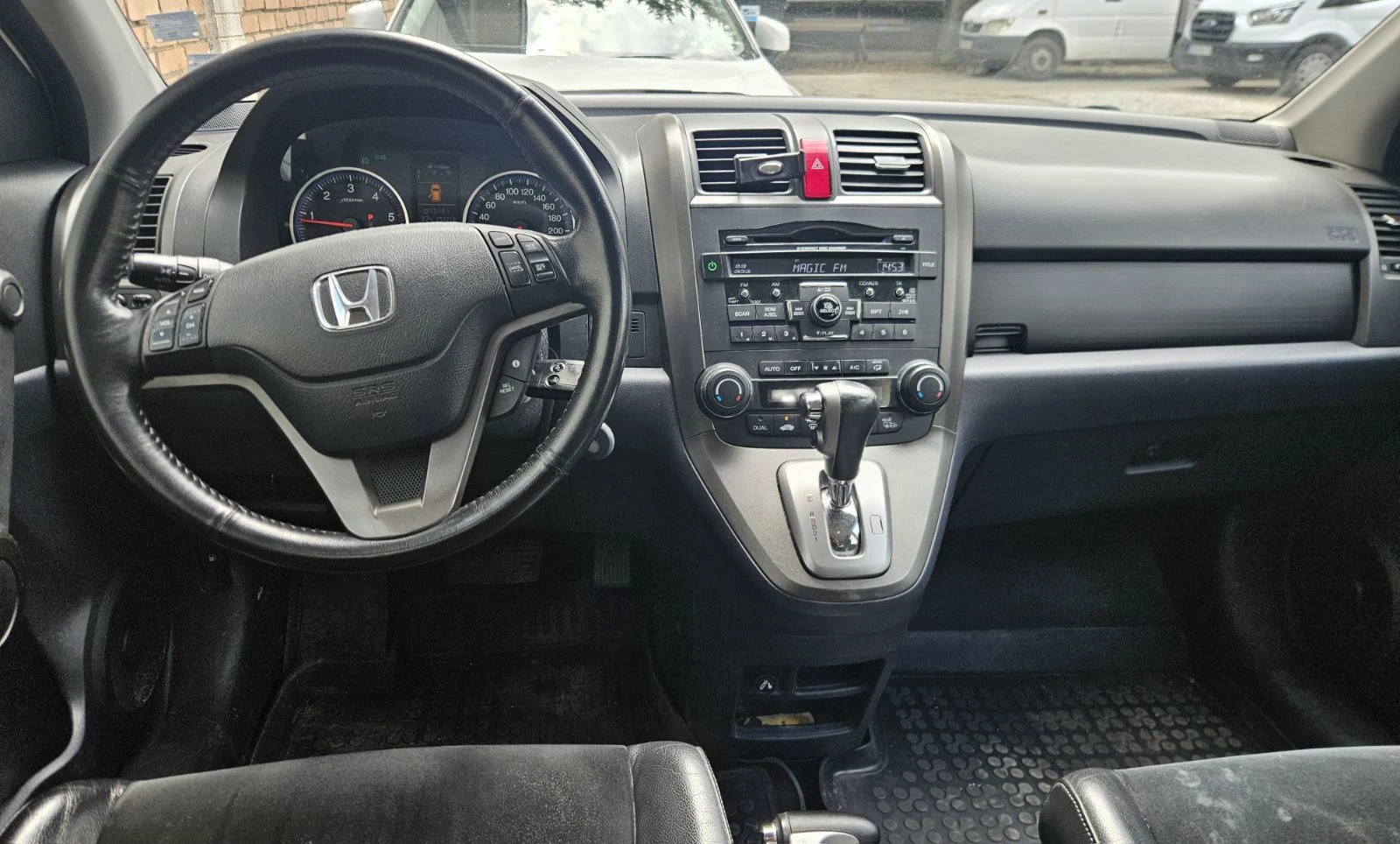 Honda Cr-v 2.2 Premium Navi, снимка 13 - Автомобили и джипове - 54511583
