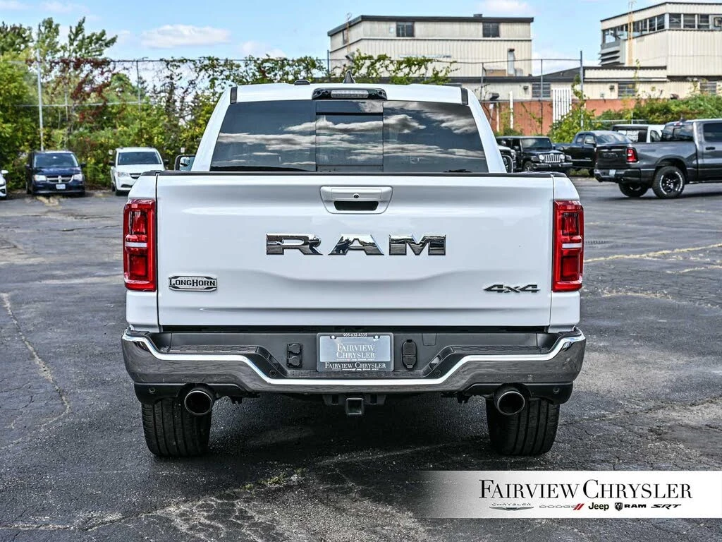 Dodge RAM 1500 Limited Longhorn Crew Cab 4WD, снимка 11 - Автомобили и джипове - 54611728