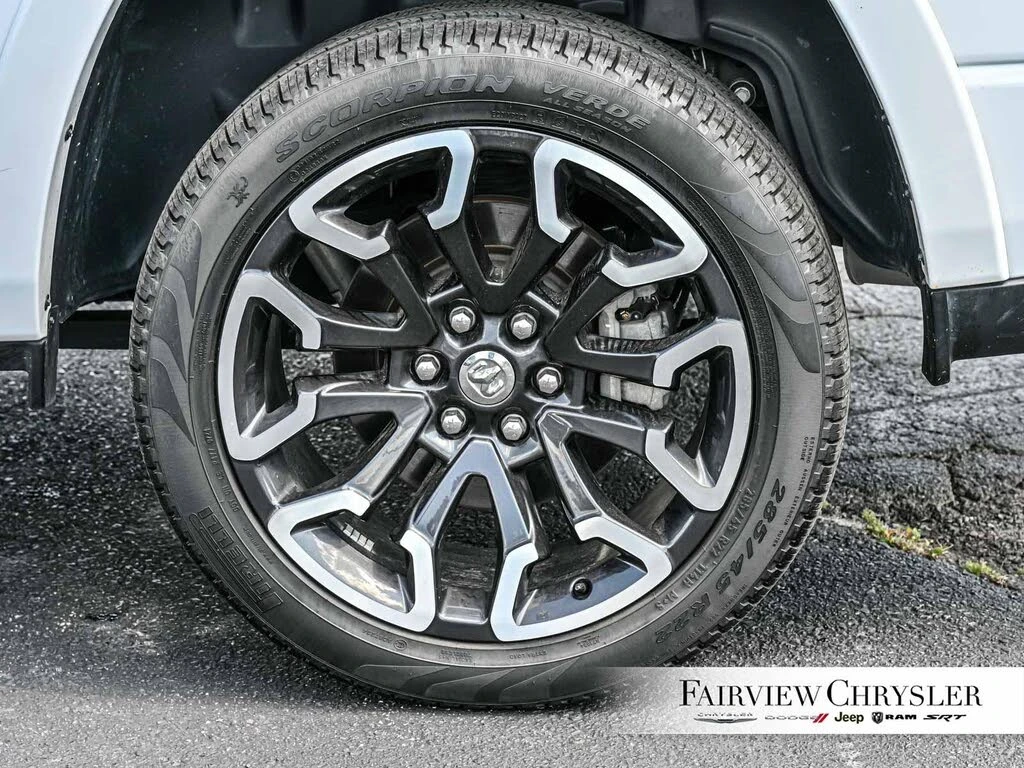 Dodge RAM 1500 Limited Longhorn Crew Cab 4WD, снимка 13 - Автомобили и джипове - 54611728