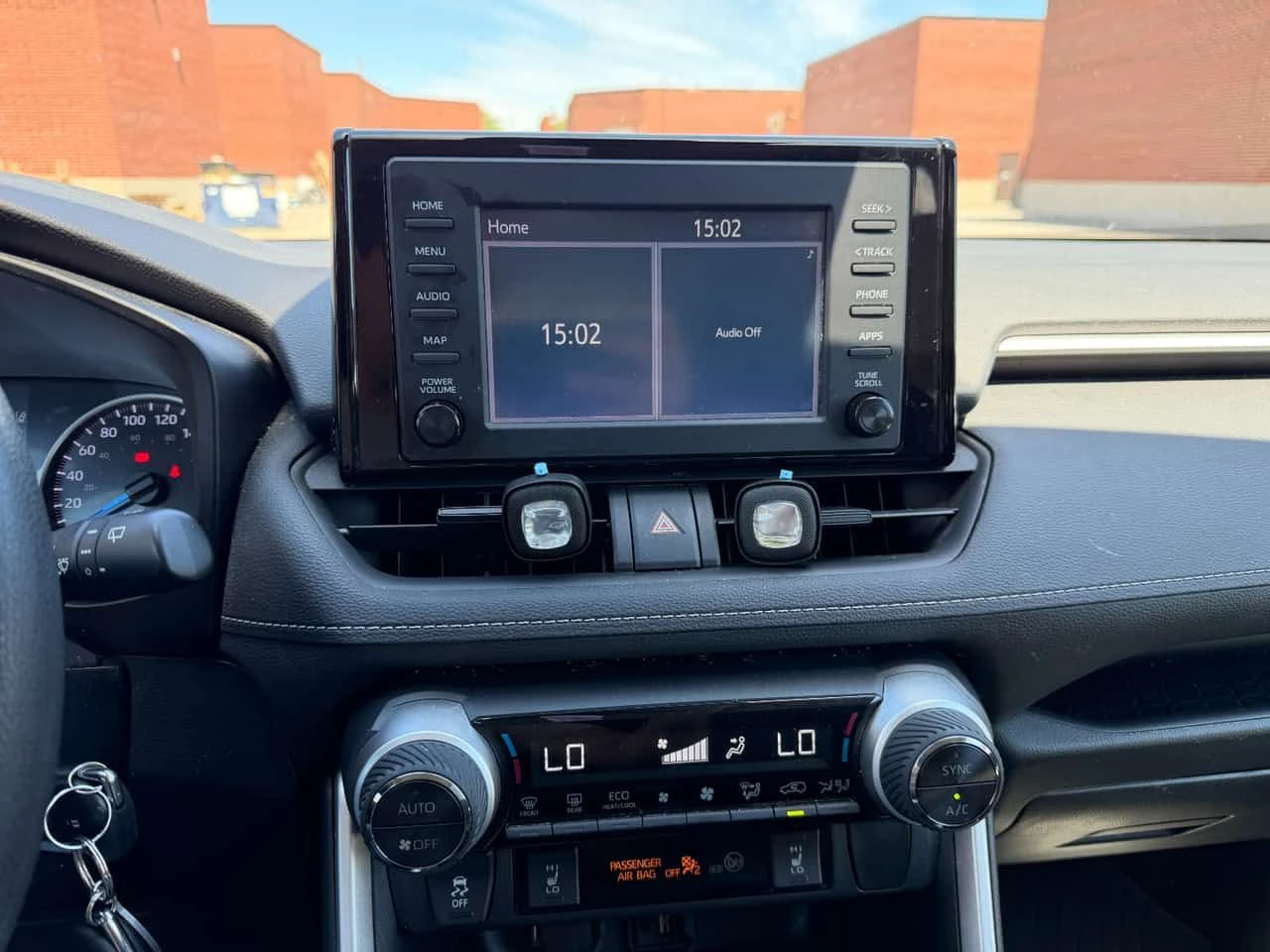 Toyota Rav4 * Hybrid LE * CARFAX * ЦЕНА ДО БГ, снимка 16 - Автомобили и джипове - 55082173