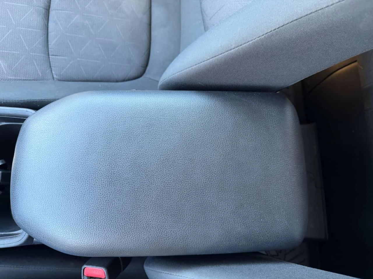 Toyota Rav4 * Hybrid LE * CARFAX * ЦЕНА ДО БГ, снимка 9 - Автомобили и джипове - 55082173