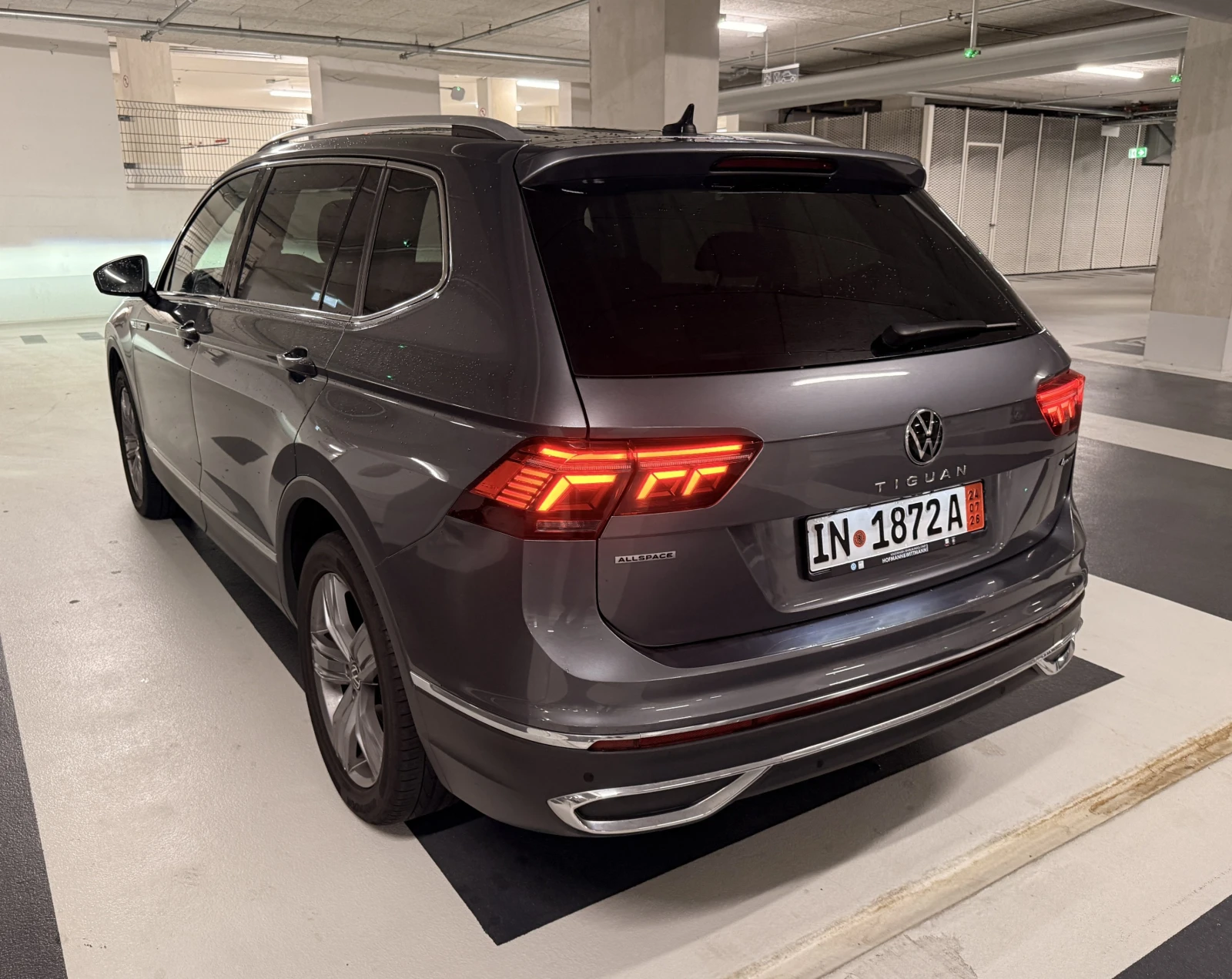 VW Tiguan ALLSPACE 2.0TDI 4MOTION;IQ.LIGHT-MATRIX;HEADUP;DIG, снимка 7 - Автомобили и джипове - 55315611