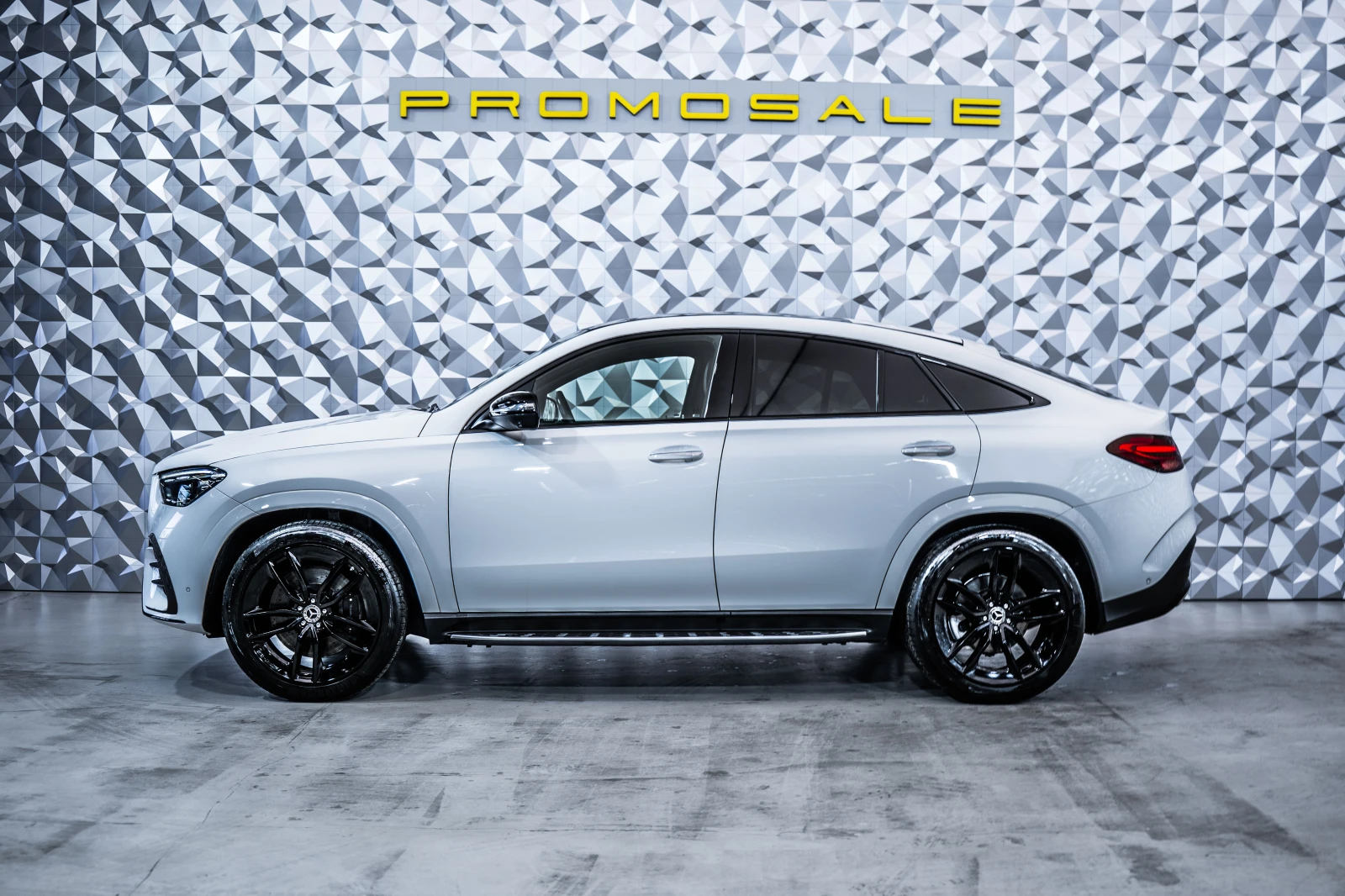 Mercedes-Benz GLE 450 AMG d 4M AMG* Night* Pano* Burm, снимка 3 - Автомобили и джипове - 55614847