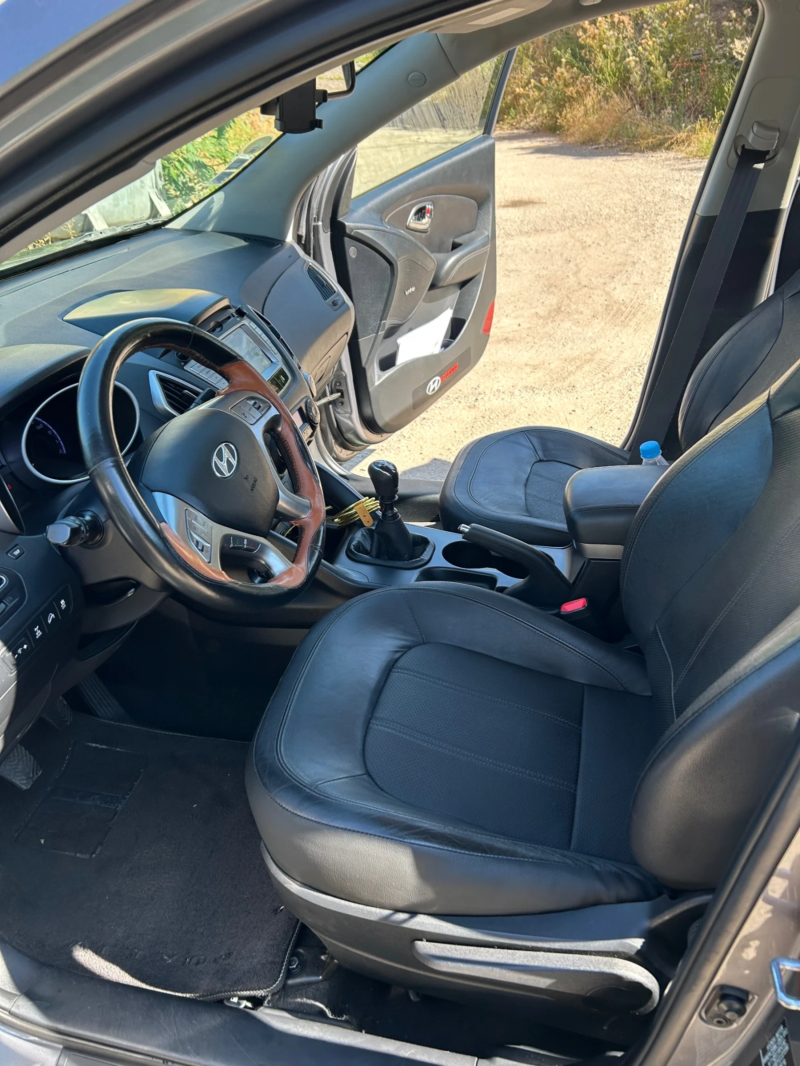Hyundai IX35, снимка 9 - Автомобили и джипове - 55670527